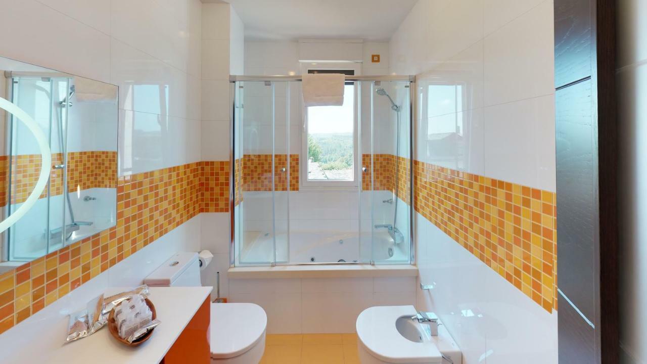 Pension Suites Camino Norte Vilalba Exterior foto